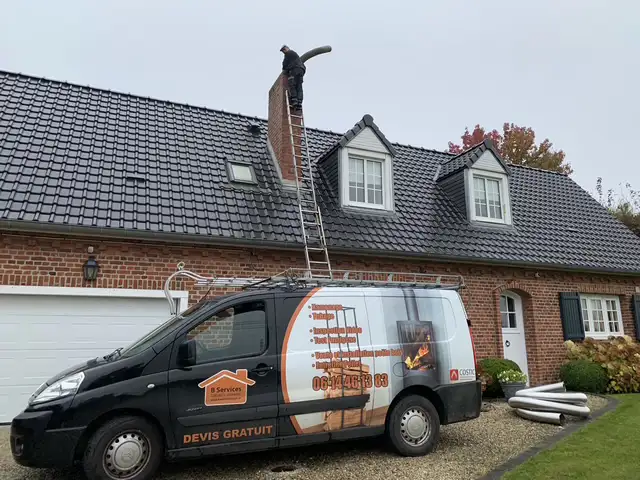 B Services ramoneur à Lens réalisant une intervention