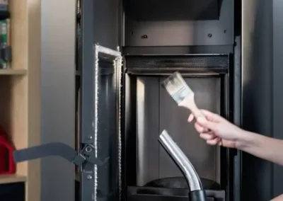 Entretien et nettoyage d'un poêle à pellets